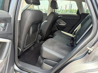 2023 Audi Q3 35 TFSI II (F3), серебристый, 2400000 рублей, вид 3
