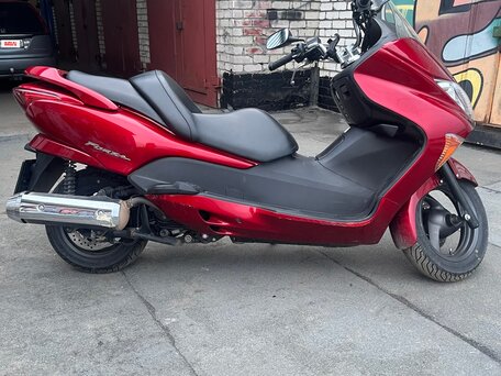 2004 Honda Forza, красный, 189000 рублей, вид 4