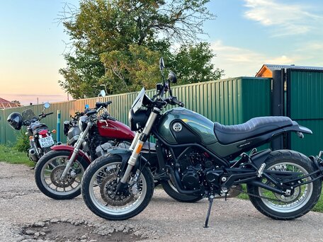 2024 Benelli Leoncino 500 Trail, зелёный, 500000 рублей, вид 4