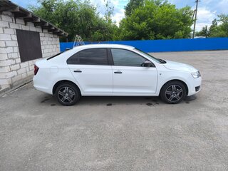 2017 Skoda Rapid I Рестайлинг, белый, 750000 рублей, вид 5