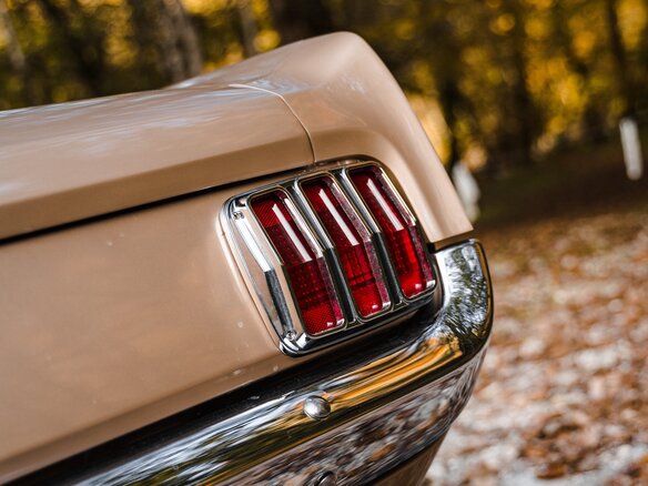 1966 Ford Mustang I, золотистый, 12500000 рублей - вид 22