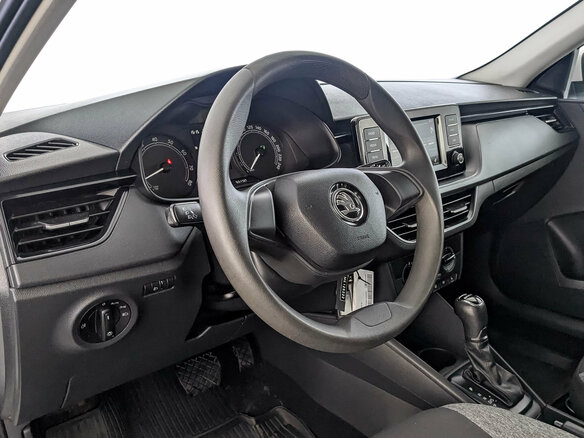 2021 Skoda Rapid II, белый - вид 14