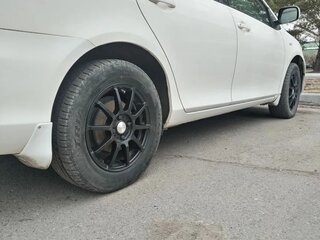 2010 Toyota Corolla Axio X (E140, E150) Рестайлинг, белый, 760000 рублей, вид 5