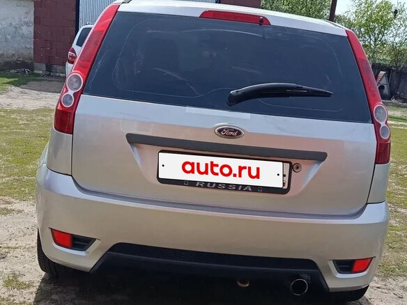 2007 Ford Fiesta Mk5, серебристый, 365000 рублей - вид 3