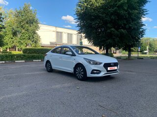 2017 Hyundai Solaris II, белый, 540000 рублей, вид 3