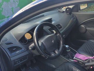 2009 Renault Megane III, синий, 500000 рублей, вид 4