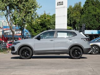 2026 Volkswagen Tharu XR, серый, 2320000 рублей, вид 3