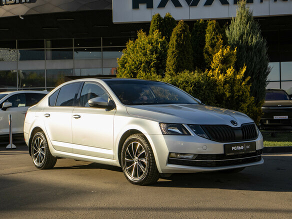 2017 Skoda Octavia III (A7) Рестайлинг, серебристый, 1448000 рублей - вид 1