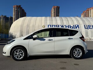 2020 Nissan Note II Рестайлинг, белый, 1469000 рублей, вид 5
