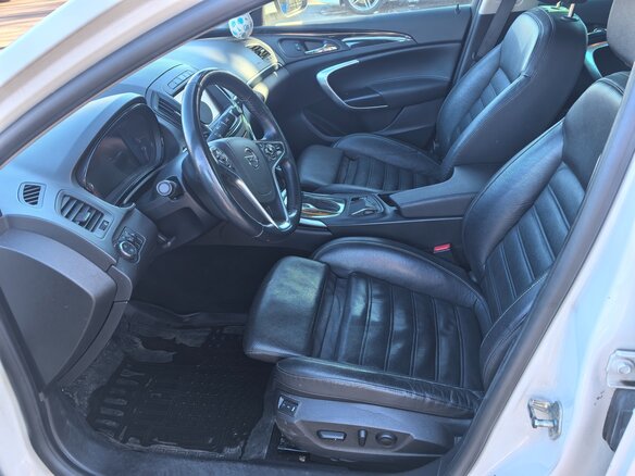 2014 Opel Insignia I Рестайлинг, белый, 930000 рублей - вид 8