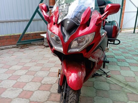 2013 Yamaha FJR1300, красный, 900000 рублей, вид 2