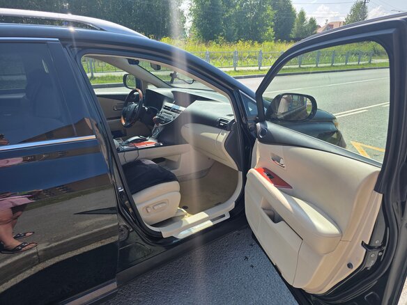 2010 Lexus RX 450h III, чёрный, 2050000 рублей - вид 5