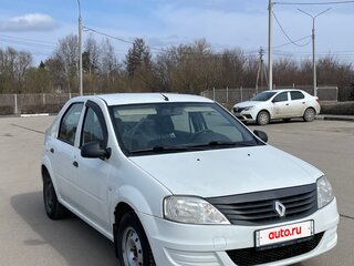 2015 Renault Logan I Рестайлинг, белый, 295000 рублей, вид 3