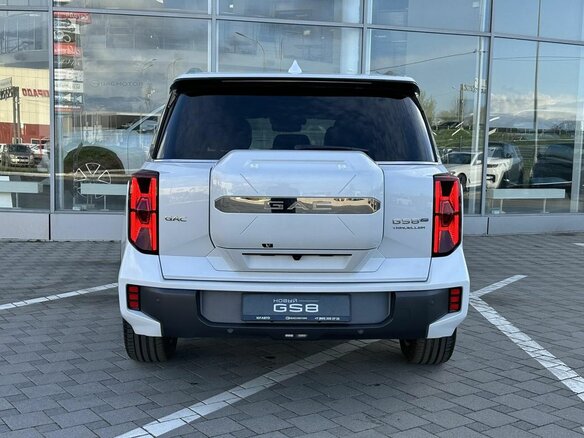 2026 GAC GS8 Traveller II, белый, 5348000 рублей - вид 5