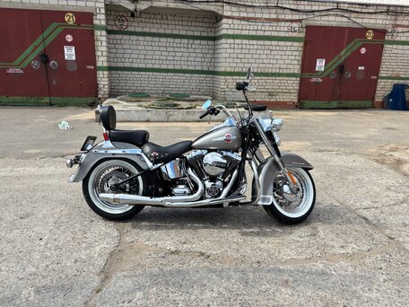 2015 Harley-Davidson Heritage Classic, серебристый, 895000 рублей, вид 4