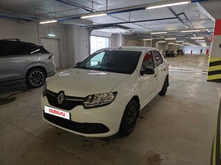 2017 Renault Logan II, белый, 650000 рублей, вид 1