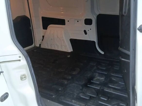 2019 Fiat Doblo II Рестайлинг, белый, 1150000 рублей - вид 6