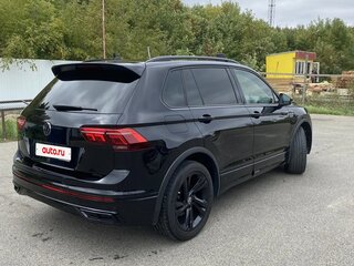 2021 Volkswagen Tiguan II Рестайлинг, чёрный, 3250000 рублей, вид 5
