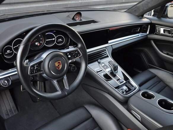 2016 Porsche Panamera 4S II, чёрный, 6100000 рублей - вид 13