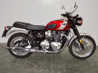 2025 Triumph Bonneville T120, красный, 1579000 рублей, вид 4