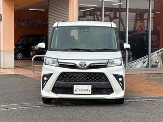 2020 Toyota Roomy I Рестайлинг, белый, 850000 рублей, вид 1