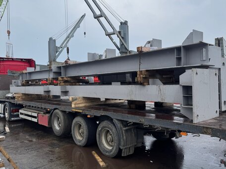 2010 Scania R-Series, красный, 5000000 рублей, вид 5