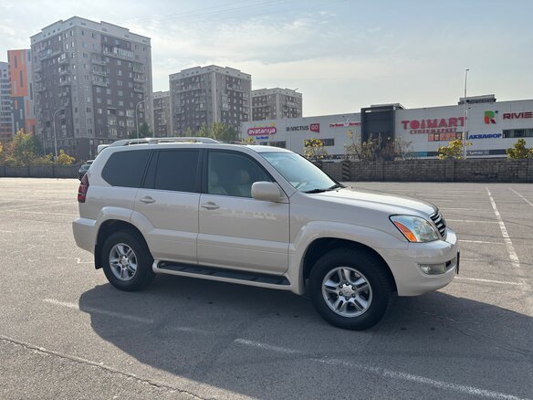 2003 Lexus GX 470 I, бежевый, 2307000 рублей - вид 12