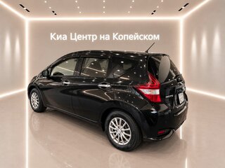 2020 Nissan Note II Рестайлинг, чёрный, 1345000 рублей, вид 4