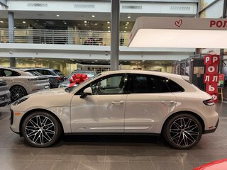 2026 Porsche Macan I Рестайлинг 2, серый, 12490000 рублей, вид 5