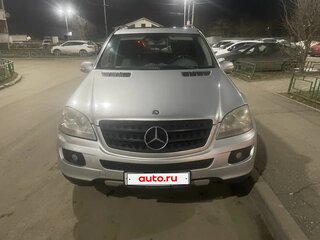 2005 Mercedes-Benz M-Класс 350 II (W164), серебристый, 625950 рублей, вид 1