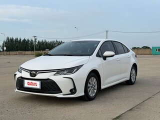 2023 Toyota Corolla XII (E210) Рестайлинг, белый, 1599000 рублей, вид 1