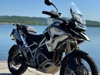 2022 Triumph Tiger 1200, зелёный, 1700000 рублей, вид 2