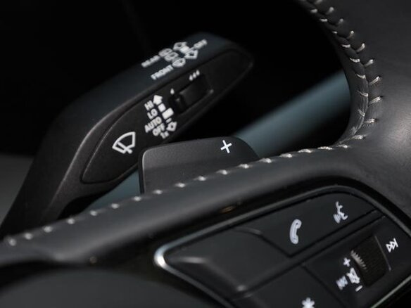 2021 Audi A3 Sportback 35 TFSI IV (8Y), красный, 1775000 рублей - вид 25
