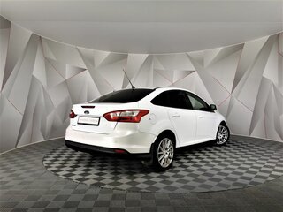 2013 Ford Focus III, белый, 535150 рублей, вид 2
