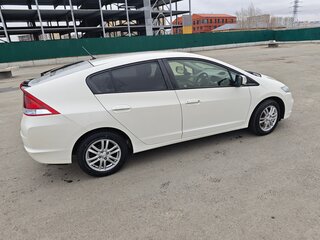 2012 Honda Insight II Рестайлинг, белый, 950000 рублей, вид 4