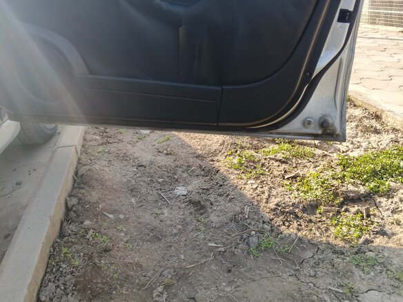 2001 Mitsubishi Carisma I Рестайлинг, серебристый, 250000 рублей - вид 24