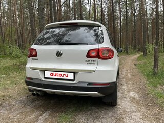 2010 Volkswagen Tiguan I, белый, 1200000 рублей, вид 3