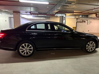 2019 Mercedes-Benz E-Класс 200 V (W213, S213, C238), чёрный, 2900000 рублей, вид 3