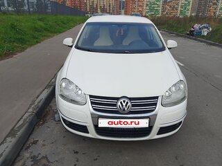 2010 Volkswagen Jetta V, белый, 890000 рублей, вид 1