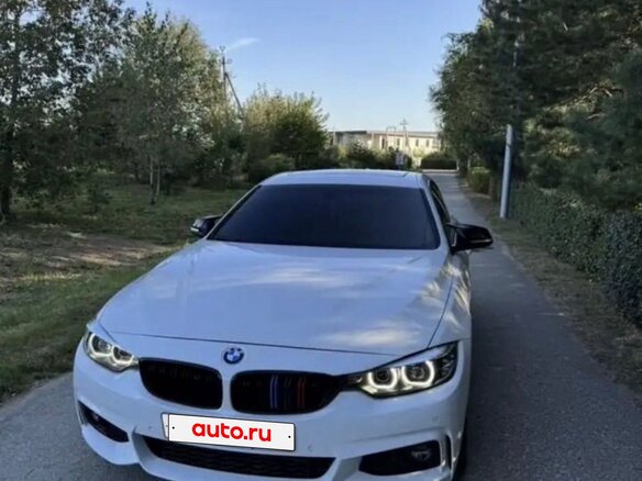 2017 BMW 4 серии Gran Coupe 430i xDrive F32/F33/F36 Рестайлинг, белый, 2800000 рублей - вид 3
