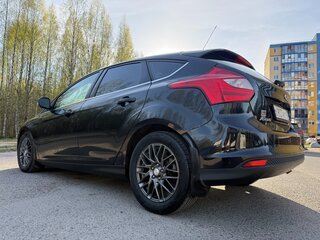 2013 Ford Focus III, чёрный, 550000 рублей, вид 3