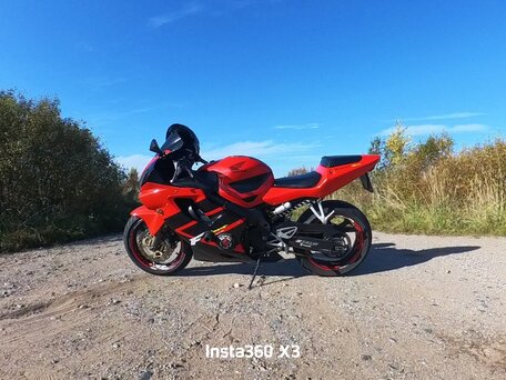 2001 Honda CBR 600F, красный, 300000 рублей, вид 1