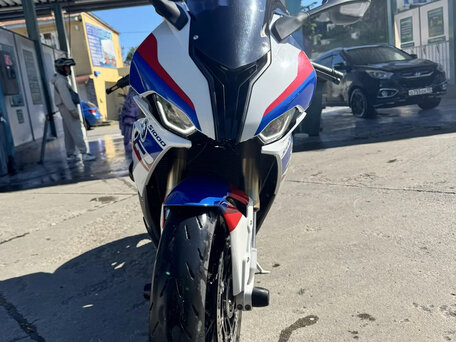 2021 BMW S 1000 RR, белый, 1400000 рублей, вид 1