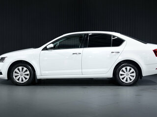 2020 Skoda Octavia III (A7) Рестайлинг, белый, 1449000 рублей, вид 4