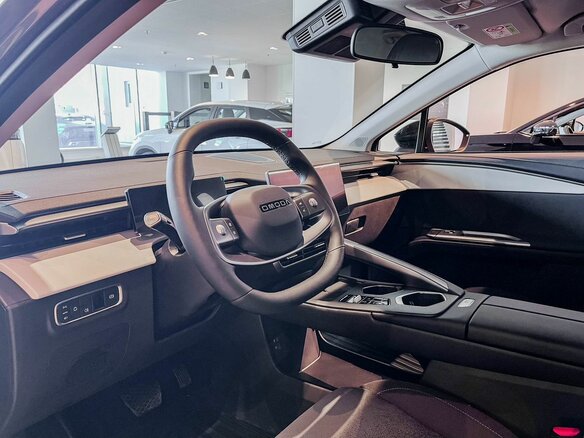 2026 Omoda C5 II, серый, 2929000 рублей - вид 8