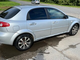 2006 Chevrolet Lacetti I, серебристый, 259000 рублей, вид 3