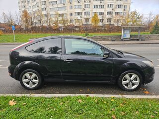 2009 Ford Focus II Рестайлинг, чёрный, 610000 рублей, вид 2