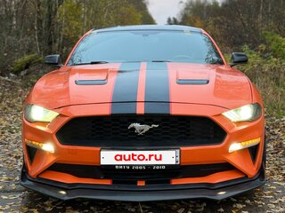 2019 Ford Mustang VI Рестайлинг, оранжевый, 2650000 рублей, вид 2