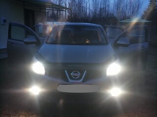 2011 Nissan Qashqai I Рестайлинг, коричневый, 860000 рублей, вид 3