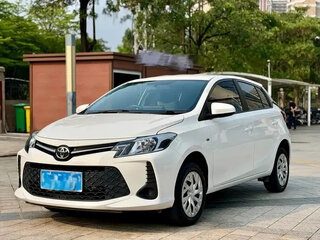2022 Toyota Vios III Рестайлинг, белый, 993000 рублей, вид 3